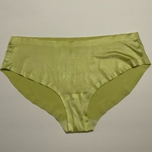 Victoria’s Secret Hiphugger/Culotte Classique Green Pantie